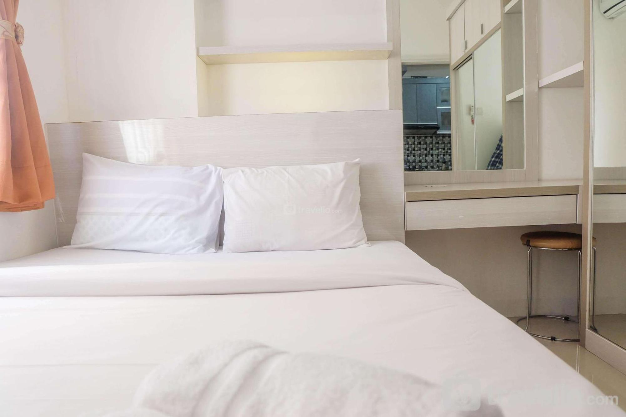 Apartemen Warm And Cozy 2br Pramuka Near Mall By Travelio Jakarta