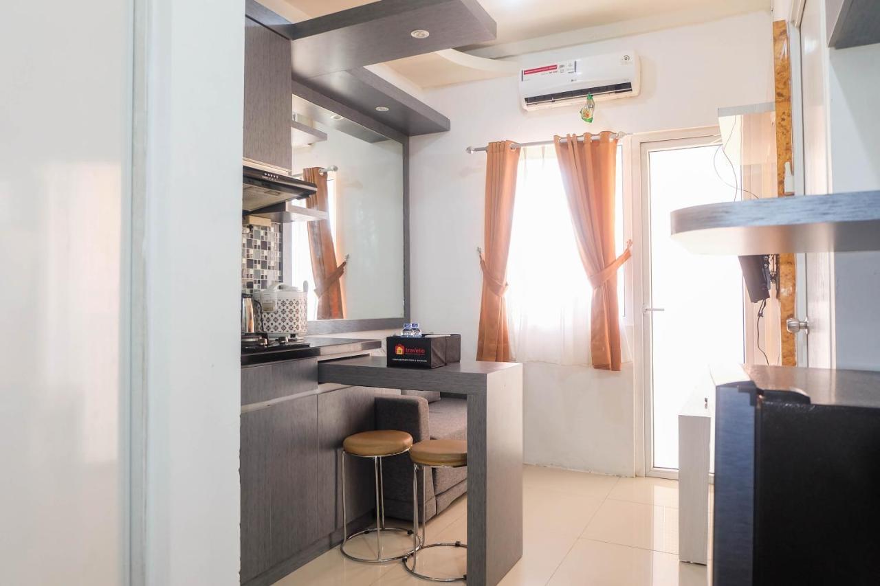 Warm And Cozy 2br Pramuka Near Mall By Travelio Apartemen Jakarta